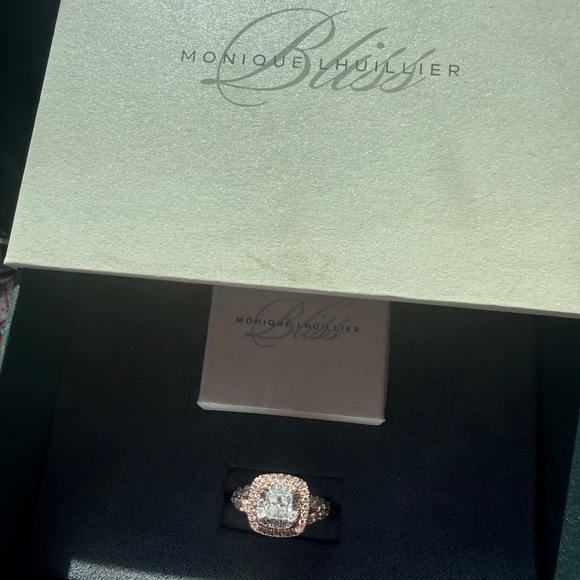 Monique Lhuillier 14K Rose Gold Diamond Ring - Picture 3 of 9